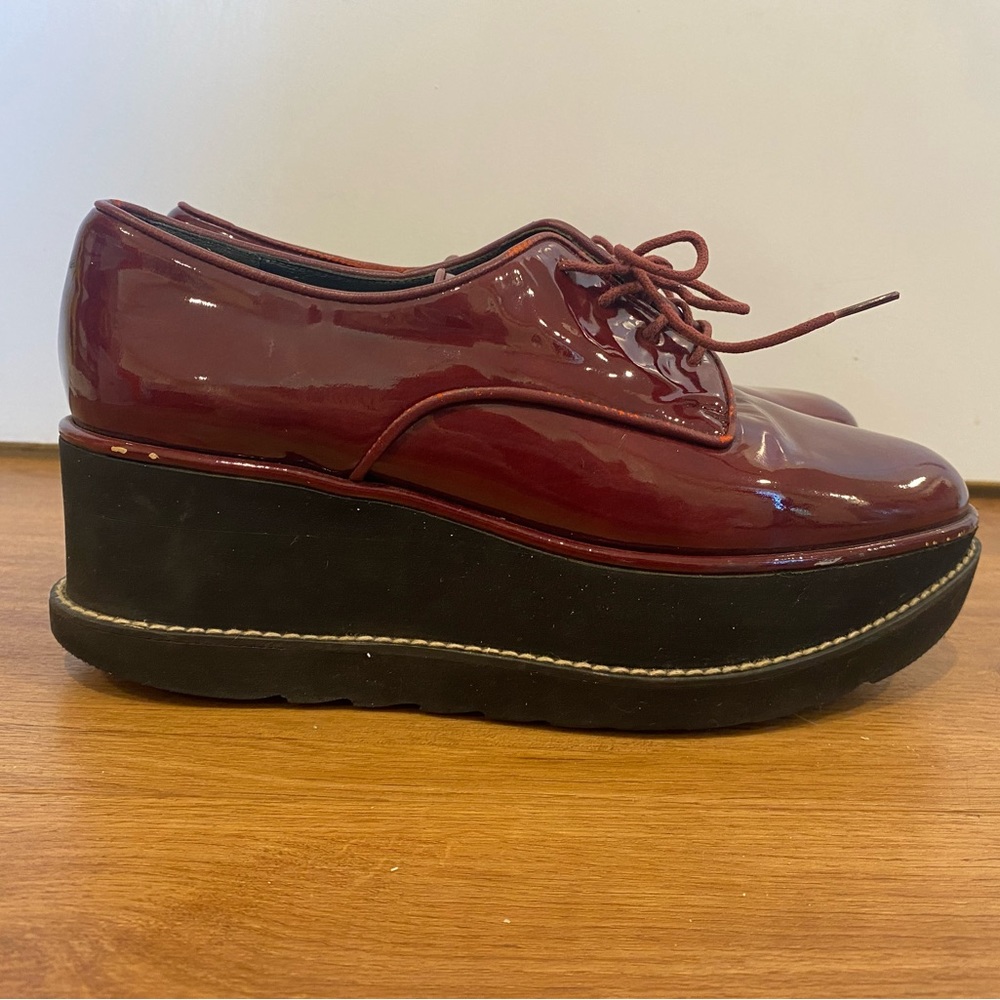 Stuart Weitzman Pipekent Cherry Red Flatform Platform Oxfords, US Women’s Size 7 - Picture 3 of 12